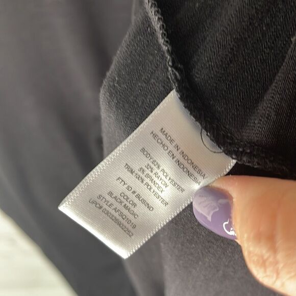 Adrienne Vittadini Black Tank with Sheer Back Hem Size XL - Picture 4 of 6